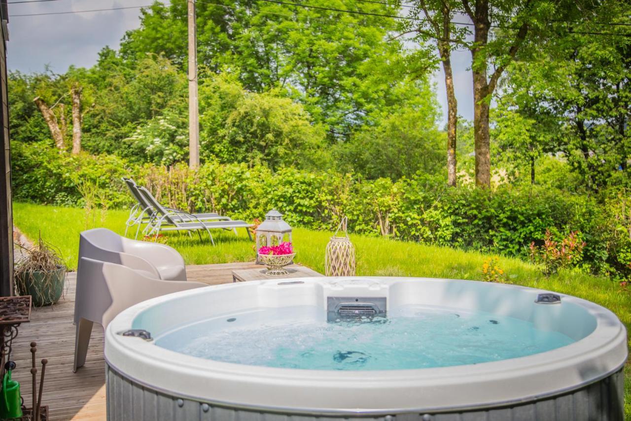 Be Chalet Villa Ferrieres ภายนอก รูปภาพ